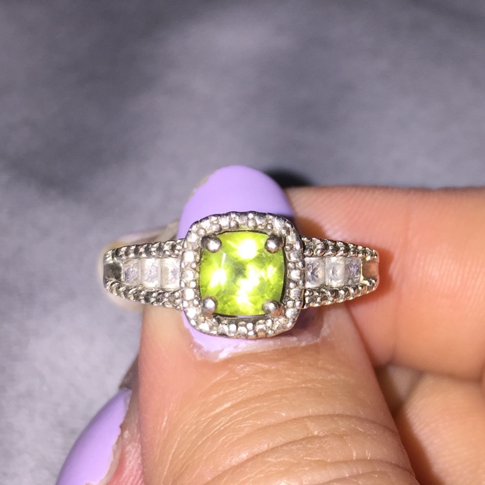 Ring